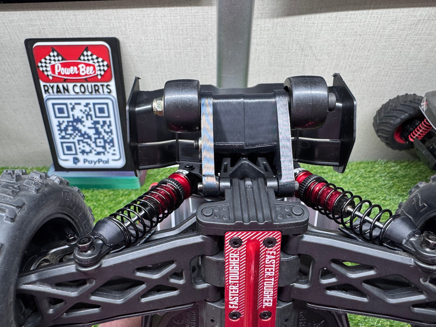 Wheelie Bar Kit for Mini Kraton