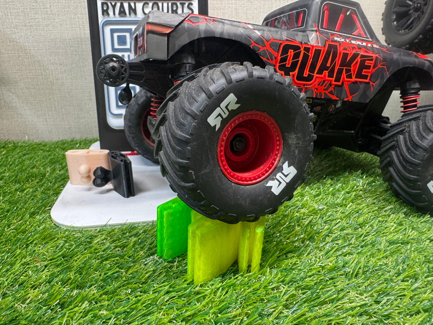 Quake & Gorgon Wheelie Bar Spacers